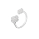 Anillo abierto flor circonitas. Plata de 1ª Ley rodiada.                                            